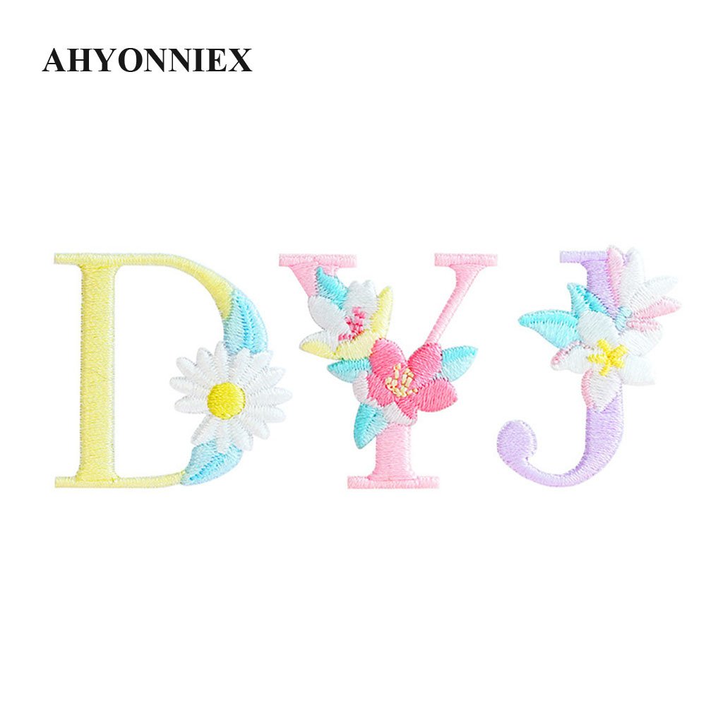 1 Piece Flower English Letters - Embroidery Letter N avis et prix