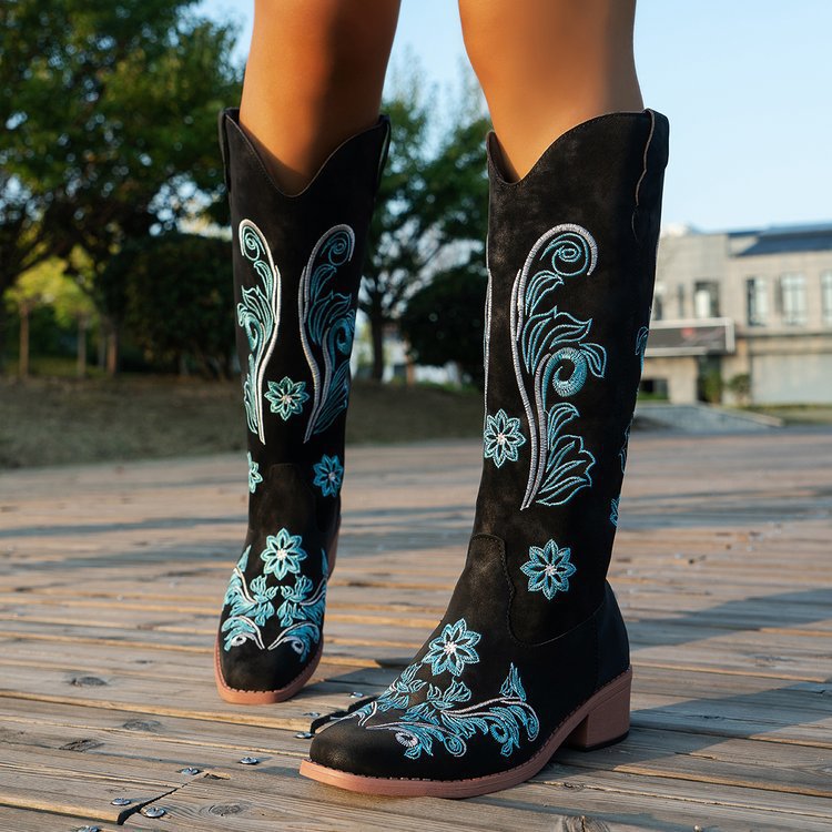 Retro Women Boot Fashion Women - Embroidery Design Free avis et prix