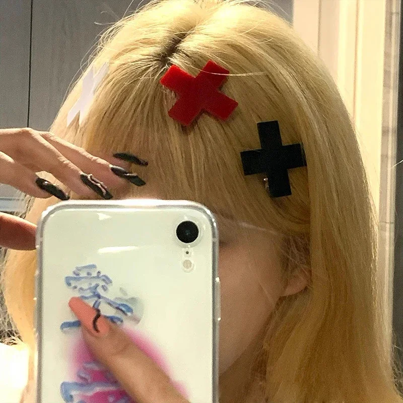 Gothic Acrylic Cross Hairpins  - Embroidery Gothic avis et prix
