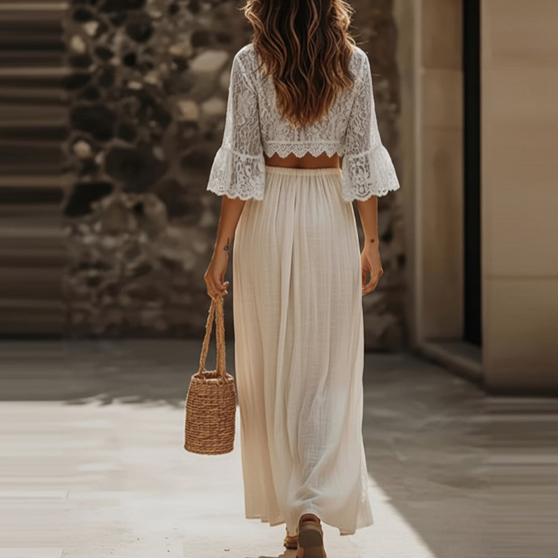 Sexy V-neck Flare Sleeve Top w - Embroidery Uniform avis et prix