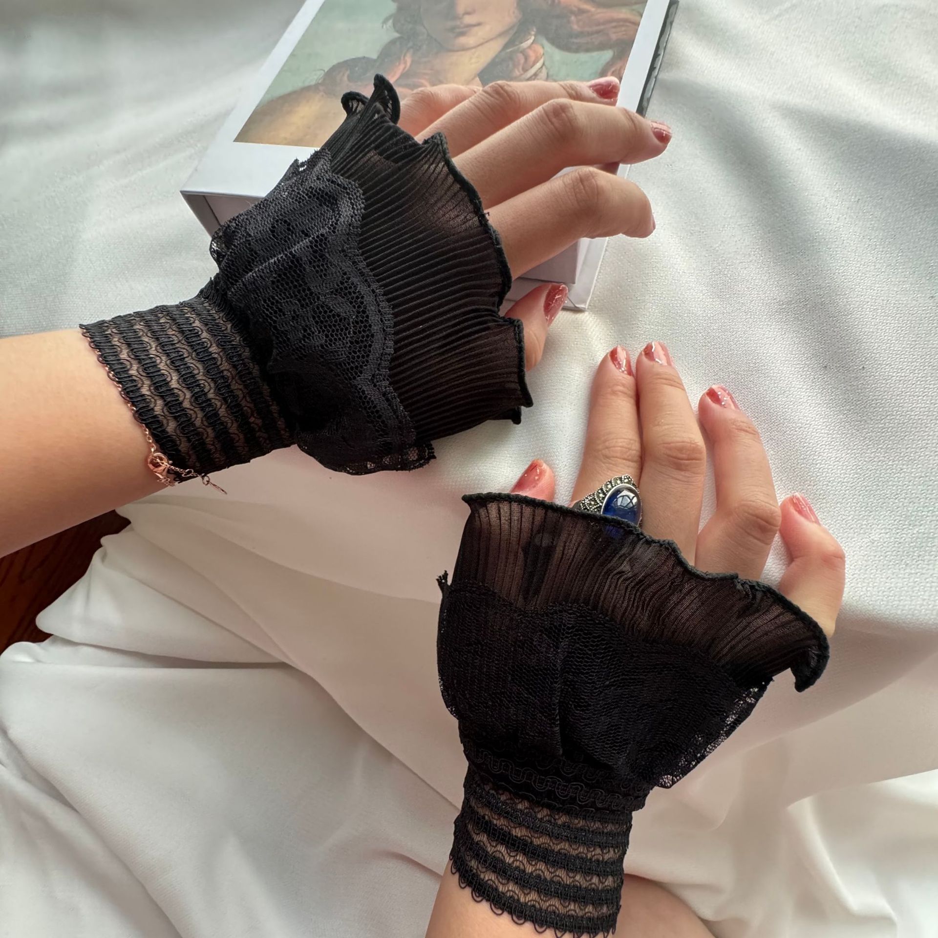 Lace Embroidery False Cuffs De - Embroidery Uniform avis et prix