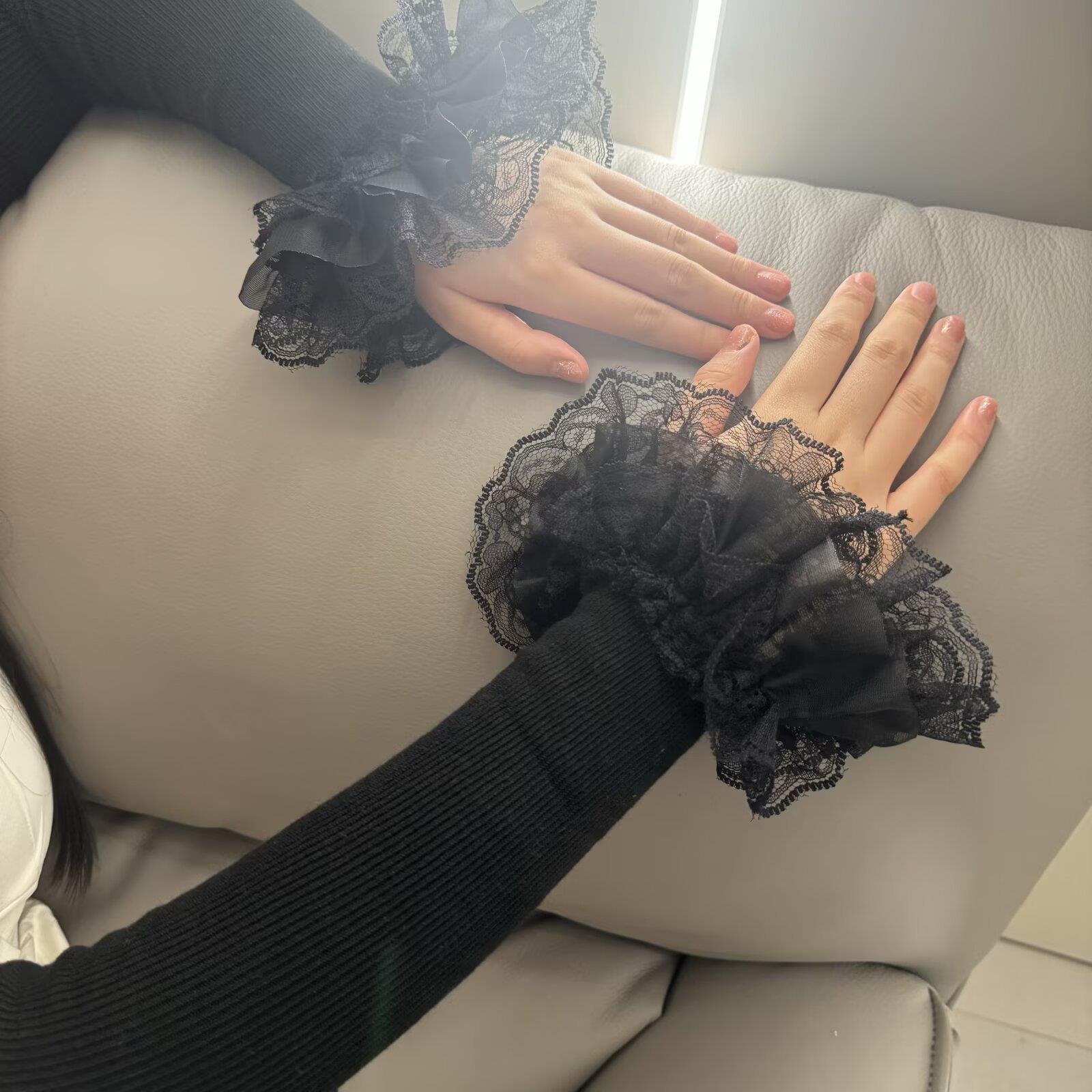 * Lolita Hand Sleeve Knitted P - Embroidery House avis et prix