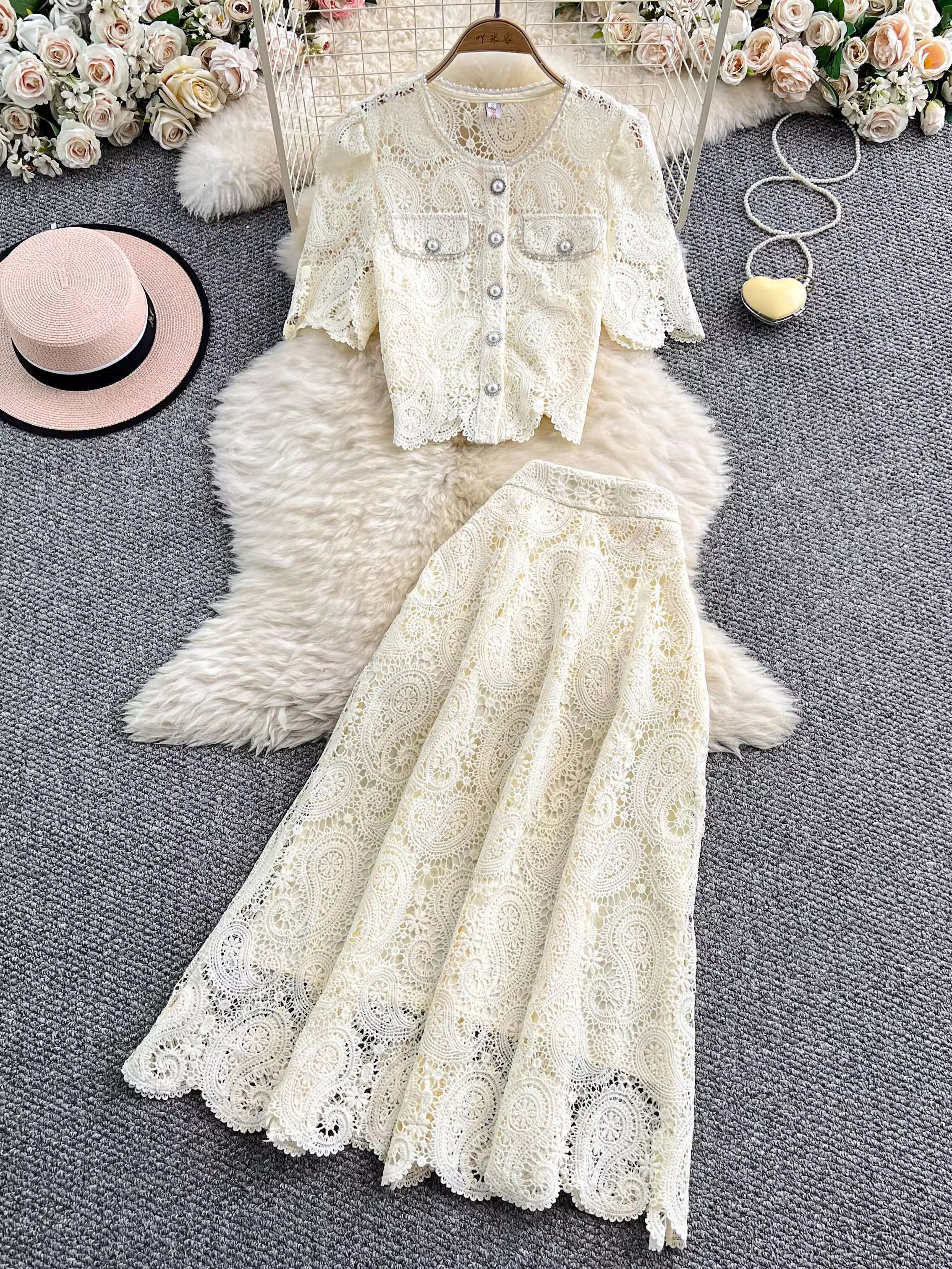 Elegant Pearl Long Dress Suits - Embroidery Uniform avis et prix