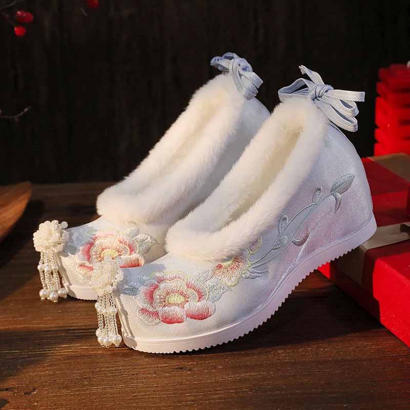 Women`s Plus Size 41# Hanfu Em - Embroidery Shoes avis et prix