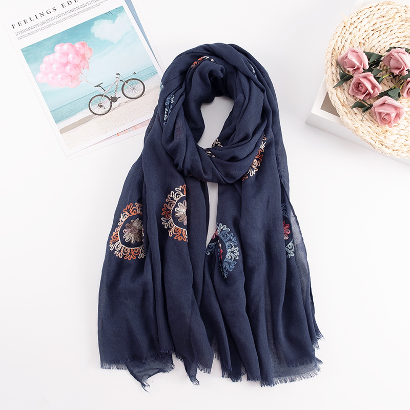 Many Colours Ethnic Embroidery - Embroidery Hijab avis et prix