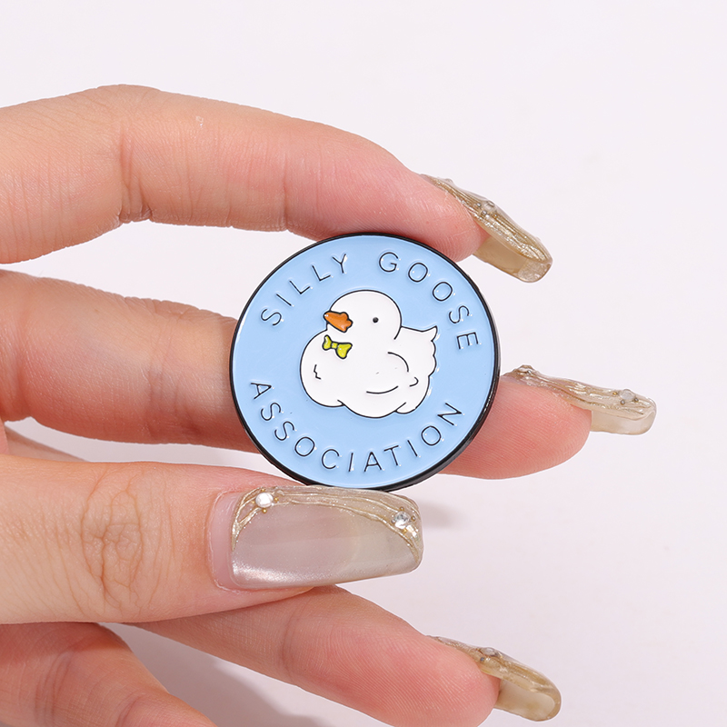 Silly Goose Association Enamel - Embroidery House avis et prix