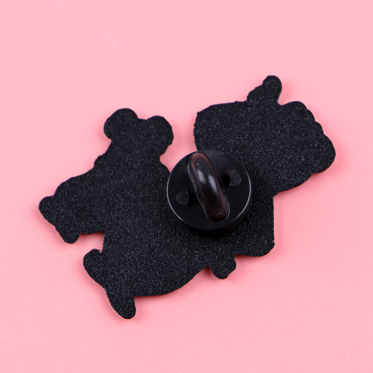 Cute Bear Enamel Pin Cartoon B - Embroidery Illustration avis et prix