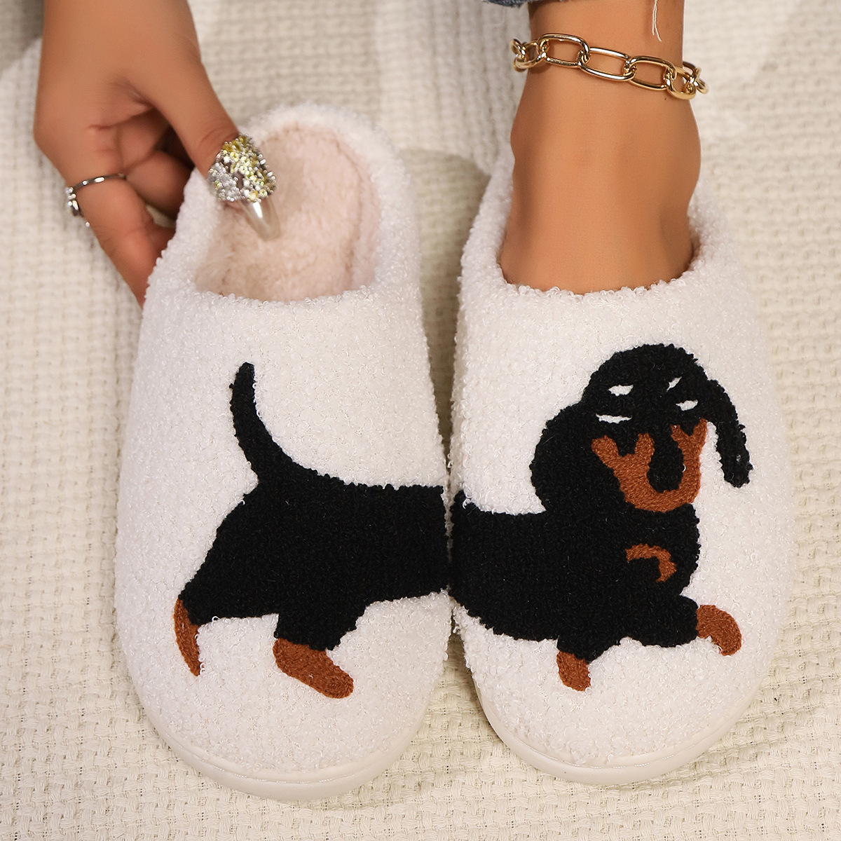 Winter Plush Cute Dachshund Em - Embroidery Shoes avis et prix